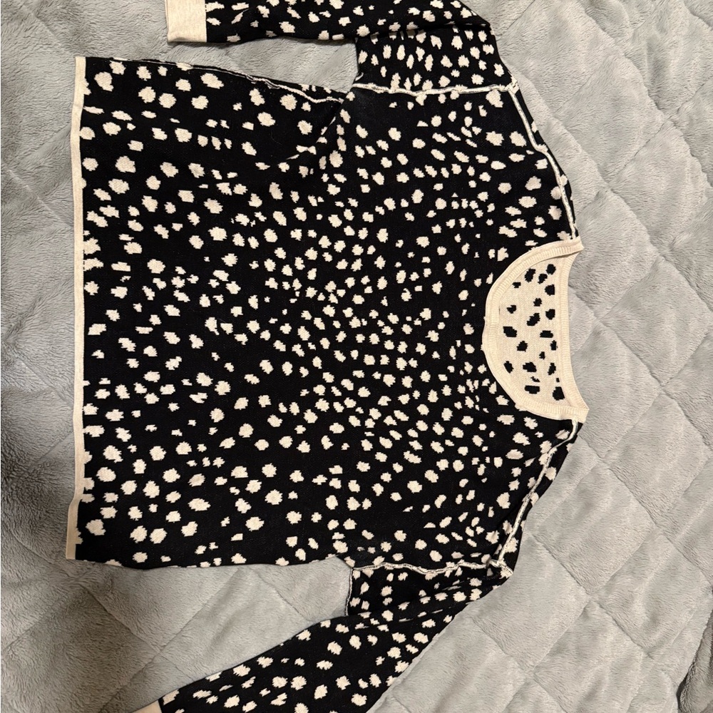 Chic Reversible Black and White Polka Dot Sweater